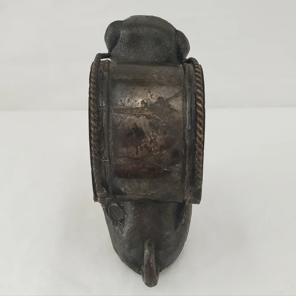 VINTAGE (1870) Reed and Barton Napkin Holder #1185